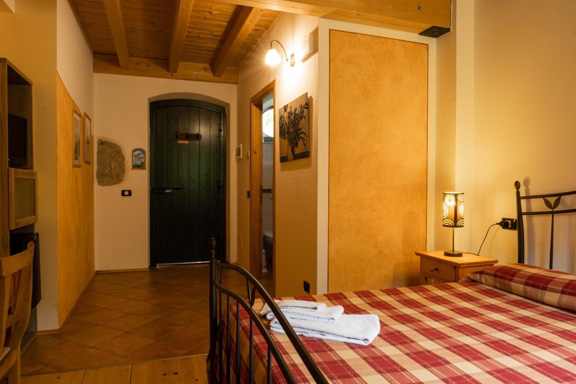 Agriturismo Revena Brentino Belluno المظهر الخارجي الصورة